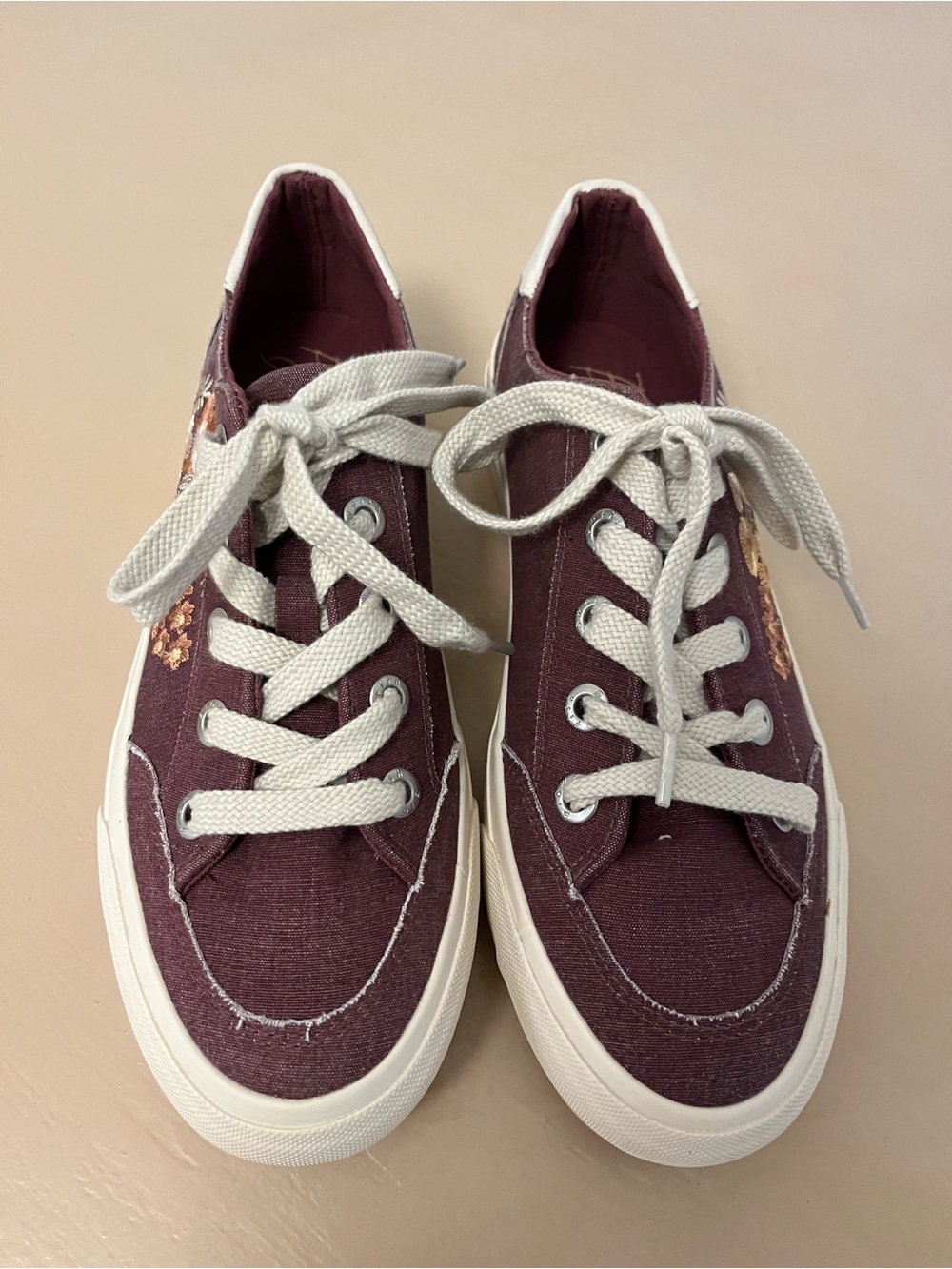 Women’s Burgundy Floral Embroidered Low-Top Sneakers